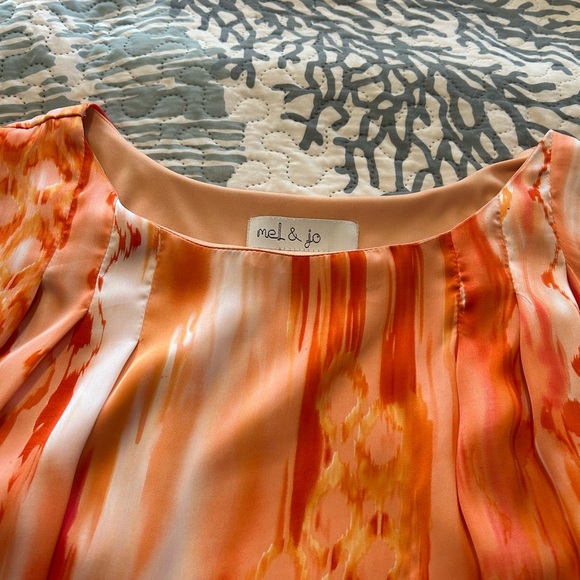 Mel & Jo Sleeveless Orange and White Top - Picture 3 of 8